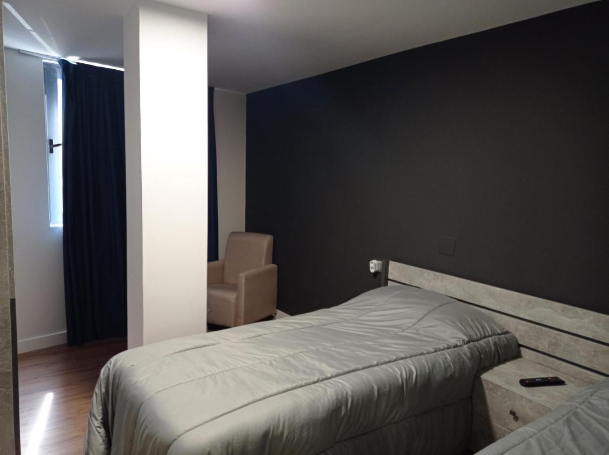 Apartamentos Hi Apartaments Santander 3000 Маліано Екстер'єр фото