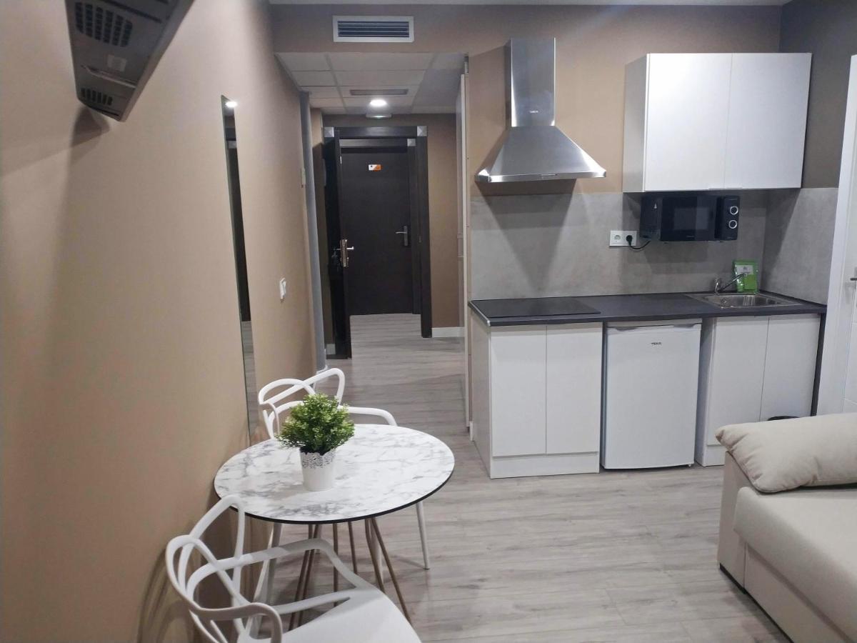 Apartamentos Hi Apartaments Santander 3000 Маліано Екстер'єр фото